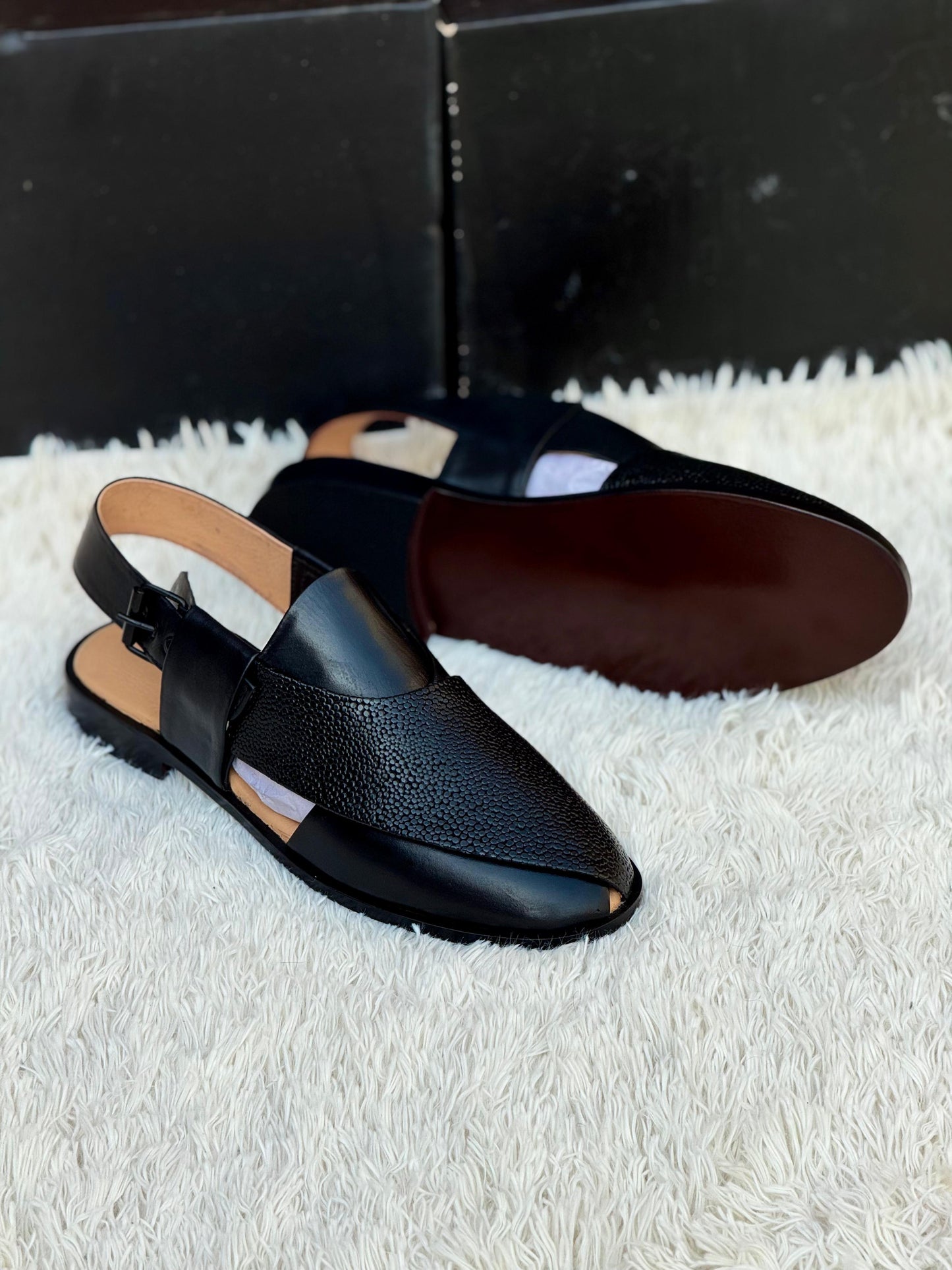 PESHAWARI KHEERI BLACK LEATHER VIBRAM SOLE