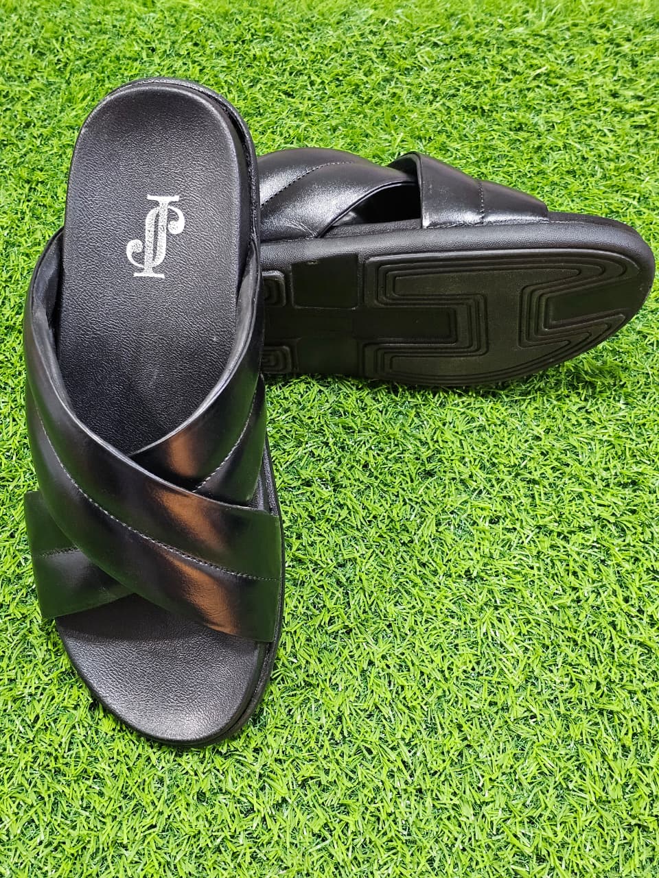 JS CROSS SLIPPER LEATHER WITH SOFT SOLE